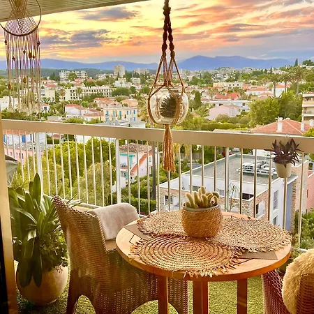 Apartament Luxury Penthouse Near The Antibes