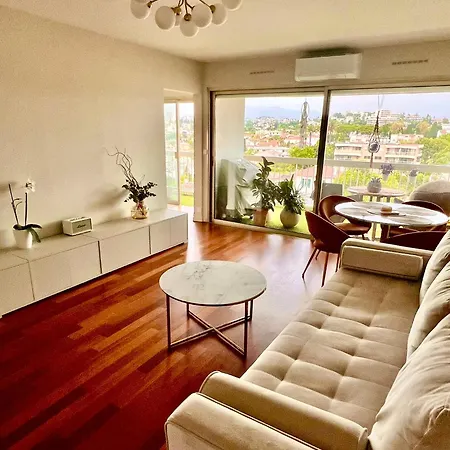 Luxury Penthouse Near The