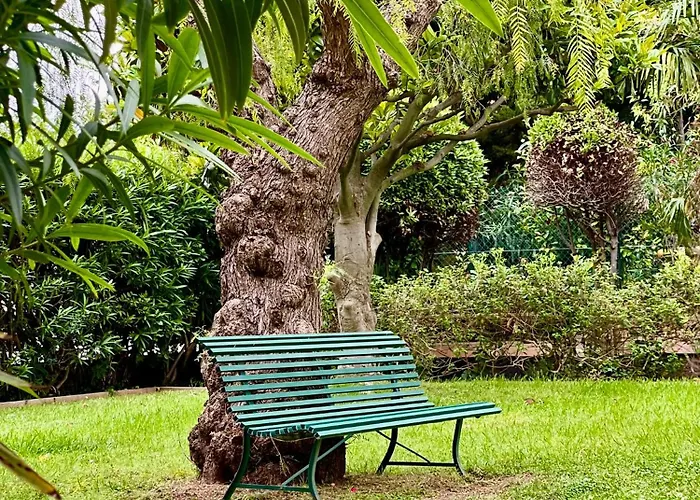 Апартаменты Luxury Penthouse Near The