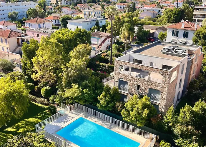 Апартаменты Luxury Penthouse Near The *